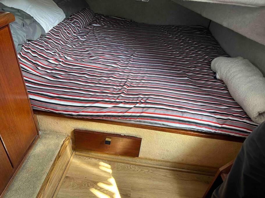 Hotel Waterfront 32' Bayliner Yacht Providence Exteriér fotografie